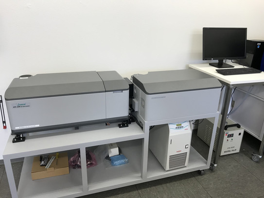 CPL Spectrometer Picture of the Jasco CPL-300 CPL Spectrometer and the attached computer.