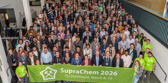 Conference picture with all participants and helpers of SupraChem 2026 in Dortmund