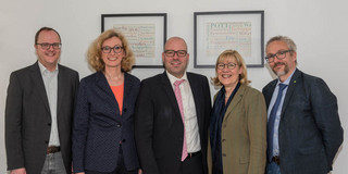 Kast-Melle-Raunser-Gather-Rauh Prof. Kast, Prof. Melle, Prof. Raunser, Prof. Gather, Prof. Rauh