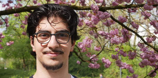 Portrait Hezan Ates Portrait Hezan Ates