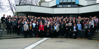 Gruppenbild Gruppenbild der Tagungsteilnehmer